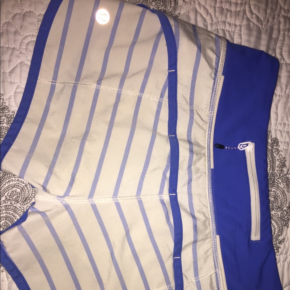 Blue/White stripe lululemon speed shorts Sz 2 EUC